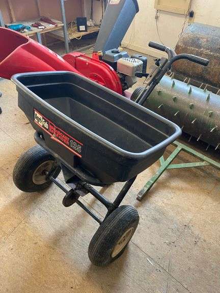 Agri-Fab 125 walk behind Broadcast spreader