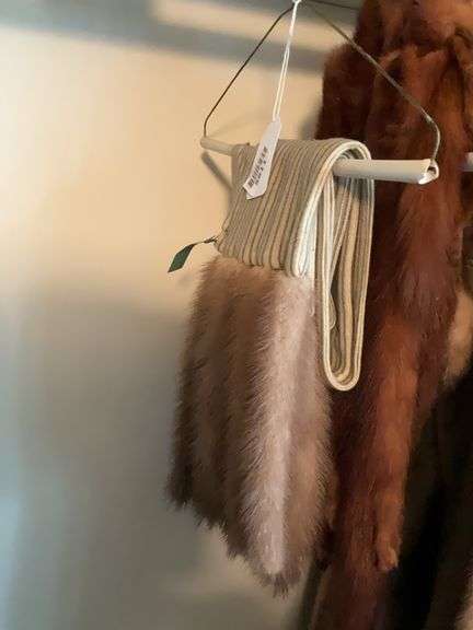 Fur trimmed scarf