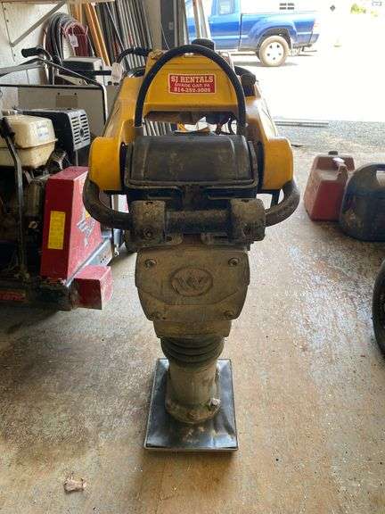 Wacker Neuson jumping jack