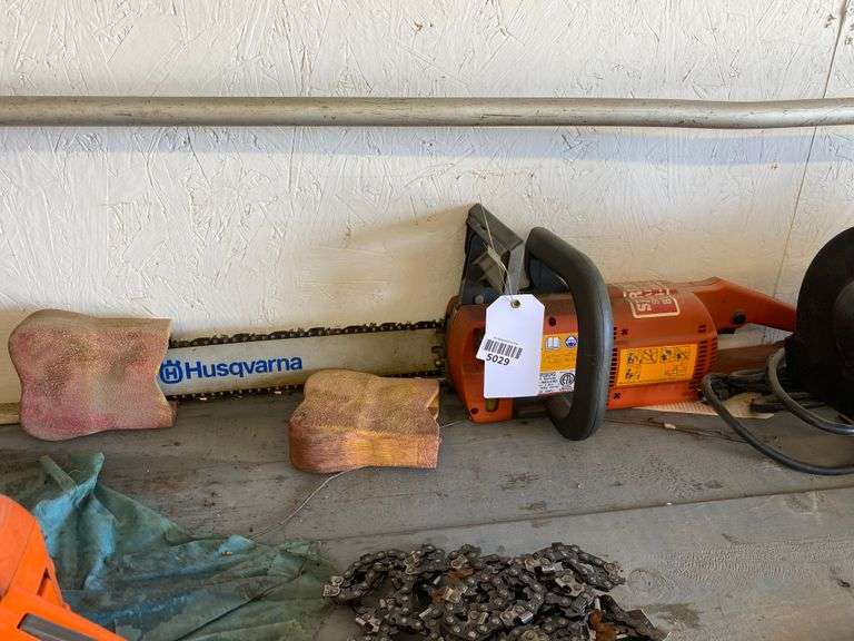 Husqvarna electric chain saw 16 in.
