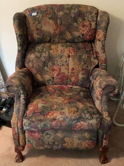 Wing arm chair w/ ball/claw feet, in tapestry upholstery, some wear noted