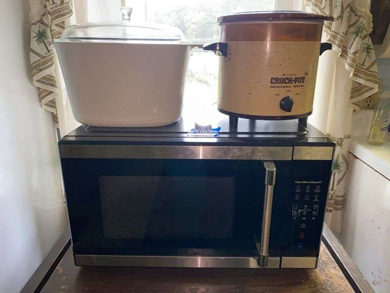 Hamilton Beach microwave oven, Corning aluminum dutch oven, Rival crock pot