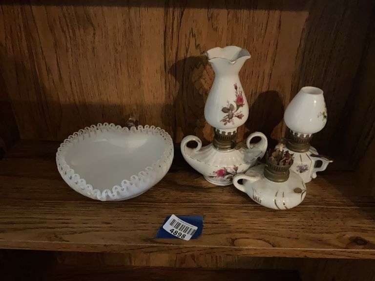 Fenton SilverCrest heart-shaped dish, and  three china miniature oil lamps