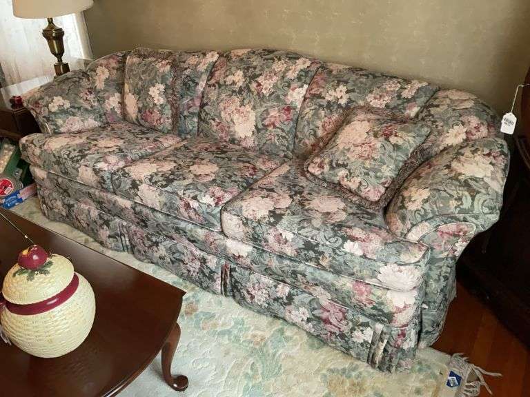 Floral upholstered sofa w/ matching throw pillow - see lot 4878 for matching love seat 37x93