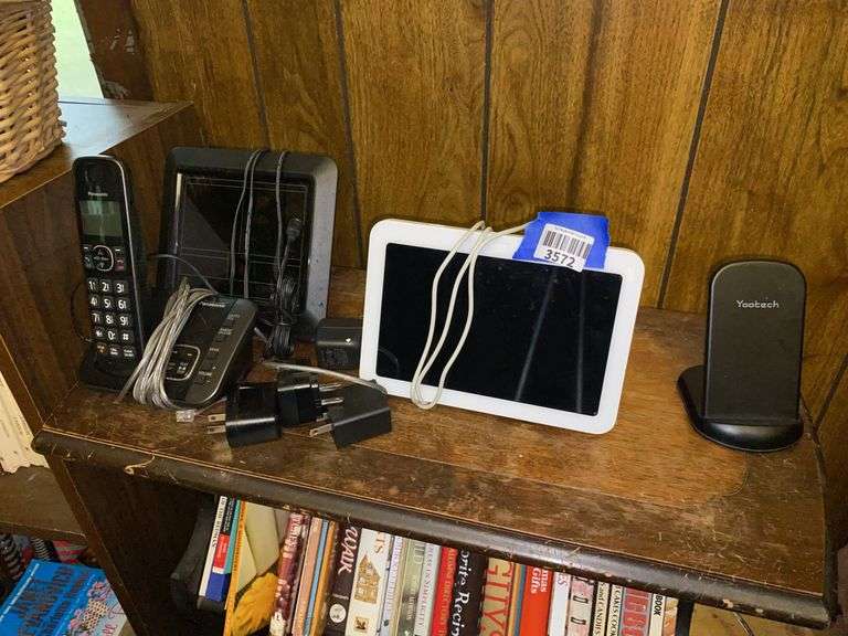 Cordless phone, weather station, Yootech charging station,