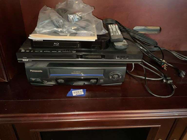 Samsung blu-ray player, RCA DVD player, Panasonic VHS player