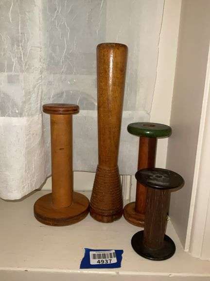 Industrial wooden spools/spindle