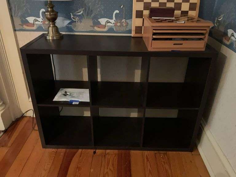 Cubby shelf unit - no contents 44x15x30