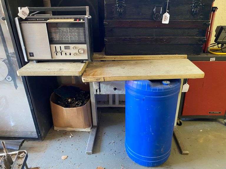 Work table - no contents