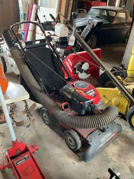 Craftsman 4-in-1 Plus Power-Propelled vacuum/shredder/chipper/blower lawn vacuum