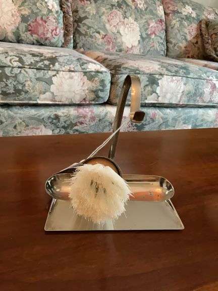 Crumb tray and brush