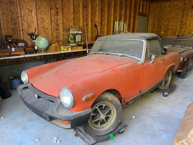 1975 MG Midget convertible sports car