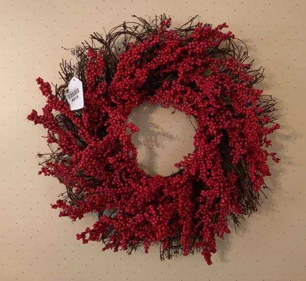 Twig wreath w/ red berries