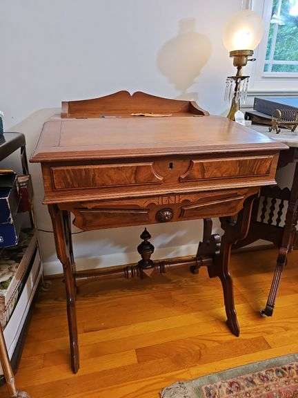 Victorian Renaissance Revival lift top desk w/ rear gallery, fitted interior, burl walnut panels, sawn legs w/ turned stretcher 3 ft h, 26 in w, 23 in d