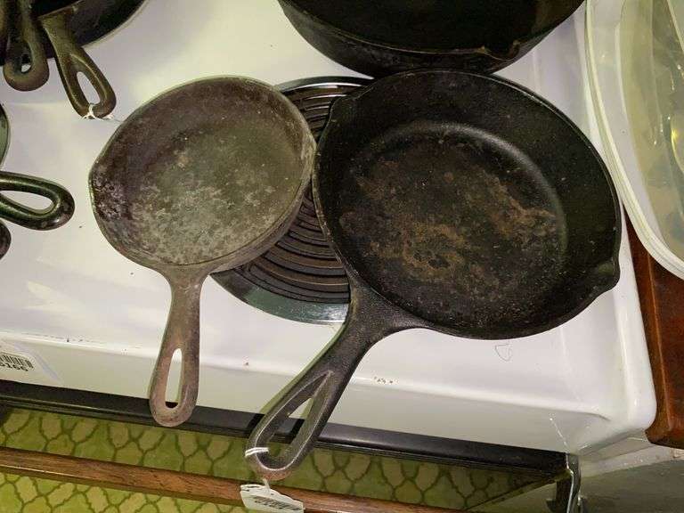 Lodge and other cast iron skillets