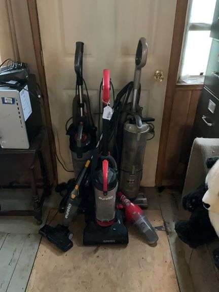 Vacuums lot including: Eureka, Sharp