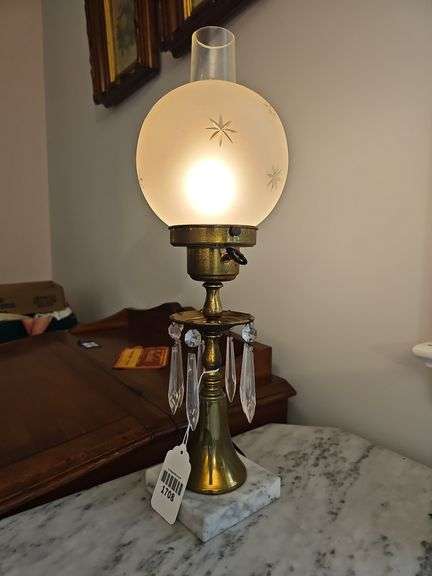 Electric lamp w/ star cut frosted ball shade, on marble base, some prisms 19 in h