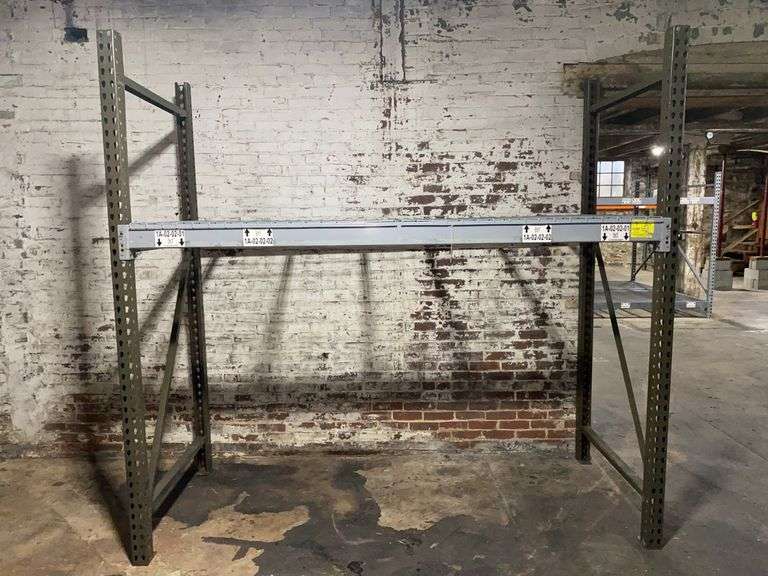 Hurley Rack Pallet rack w/ wire decking 99x42x94 - Hurley Real Estate & Auctions