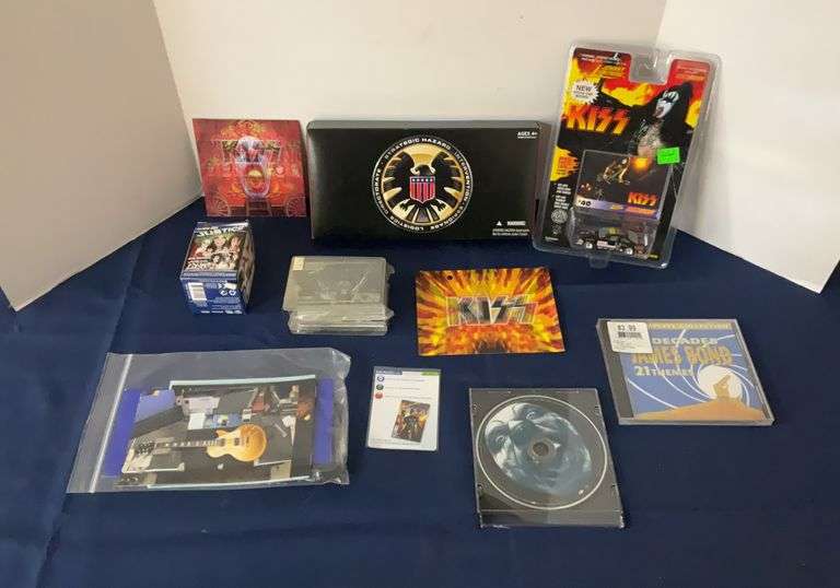 KISS memorabilia, car, cd's, cards - Hurley Real Estate & Auctions