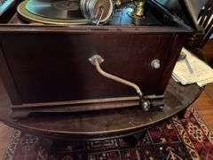 ANTIQUE