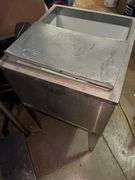 Ice Bin