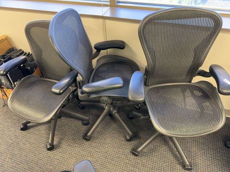 Caster office Chairs