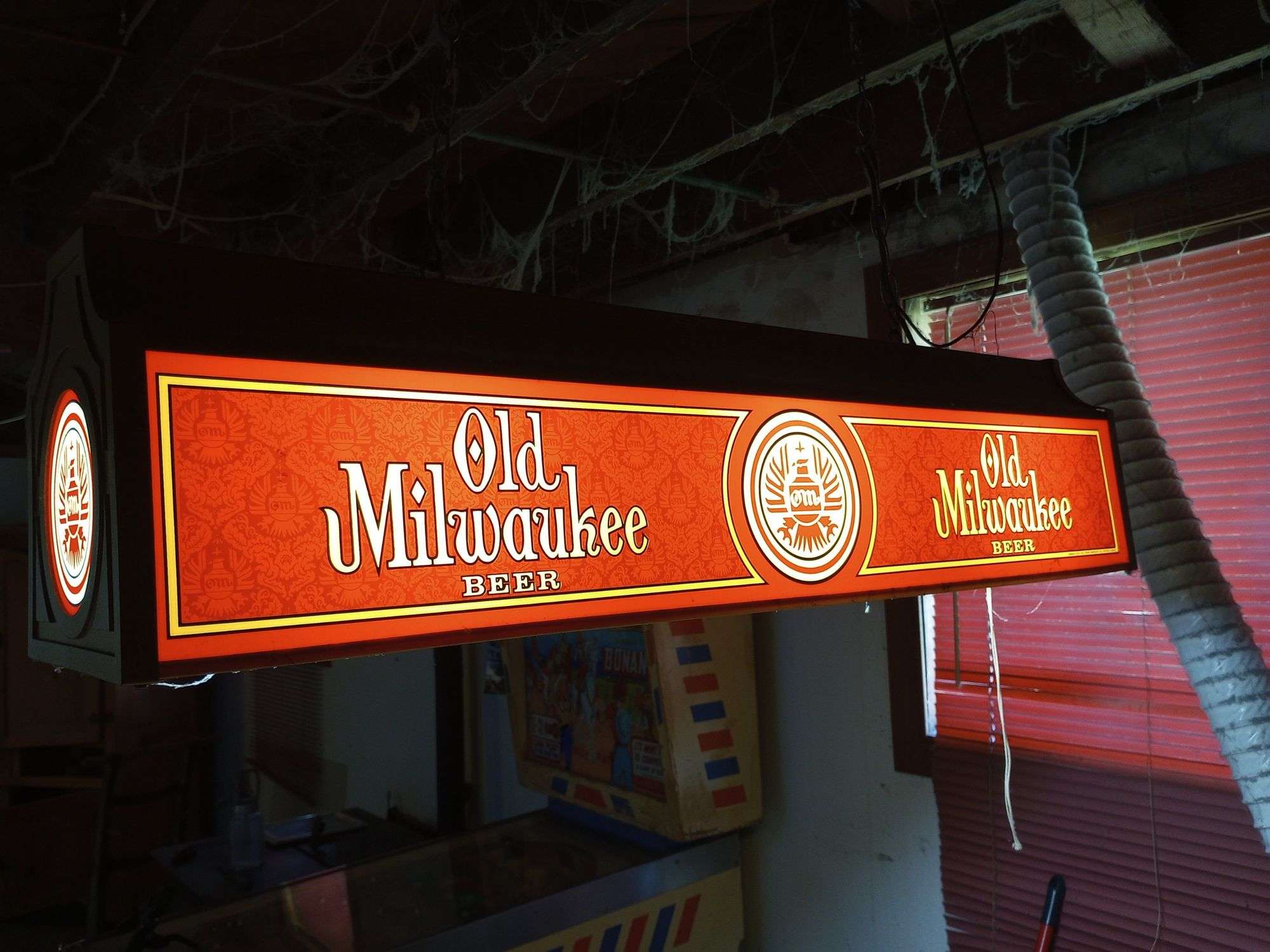 Old Milwaukee Light ビール看板 UaCjURBNZGFw8oJ-a5WJIkl_.jpeg