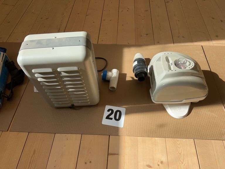 Swimming Pool Vacuum Cleaner & 120 V Room Heater