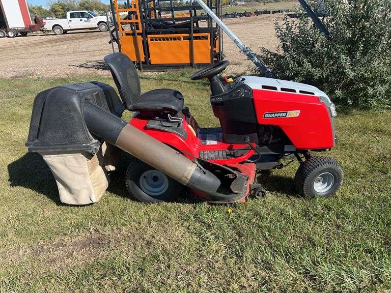 2012 snapper NXT 42' WITH BAGGER