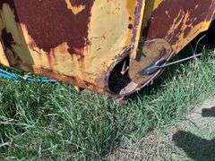 750 Bushel Hopper Pup Trailer