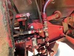 Case IH 8825 Self-Propelled Swather
