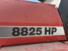 Case IH 8825 Self-Propelled Swather