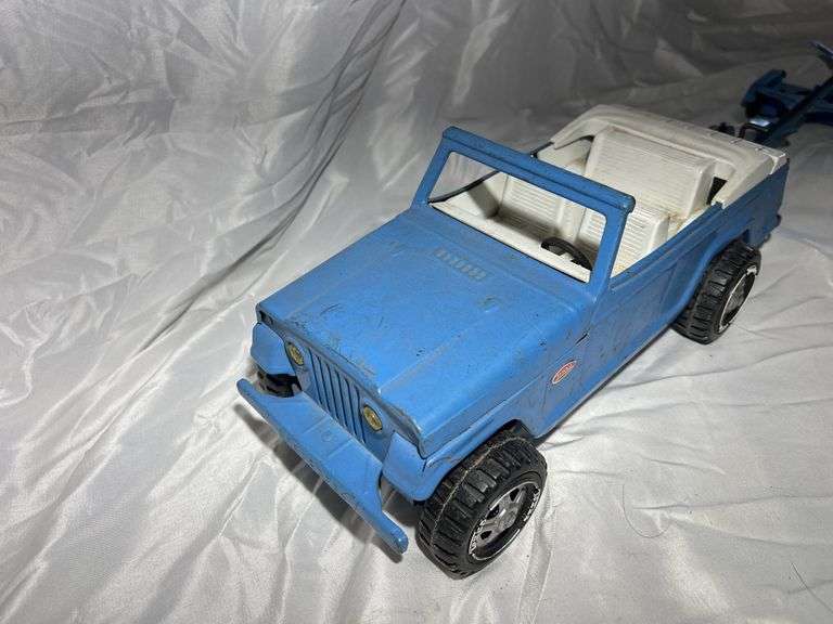 Tonka Jeepster with Trailer