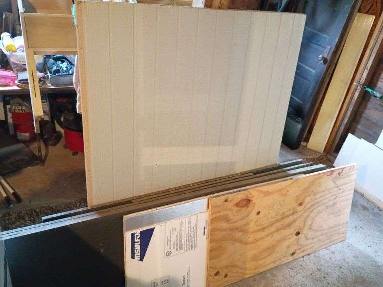 Outdoor Paneling/Vertical Siding, Pieces of 3/4-In Plywood & More