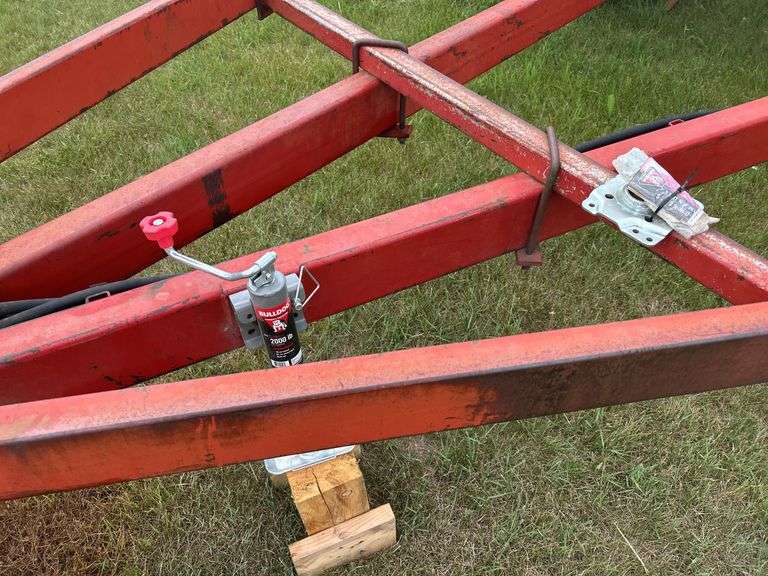 28ft IH 55 Chisel Plow