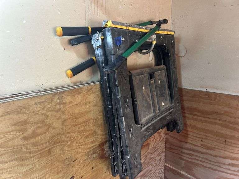 Plastic Saw Horses & Two Pruners