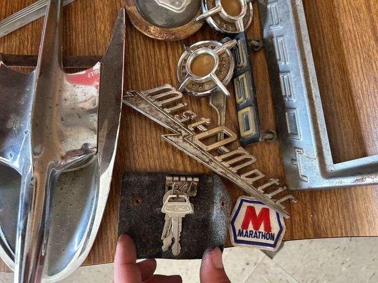 Collection Of Vehicle Emblems, Lights, & Related Items