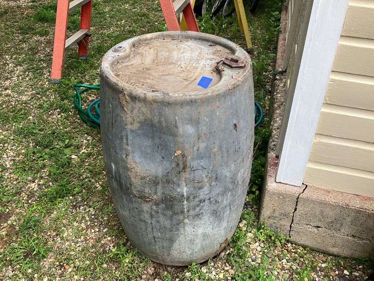 Soo Line Railroad Barrel
