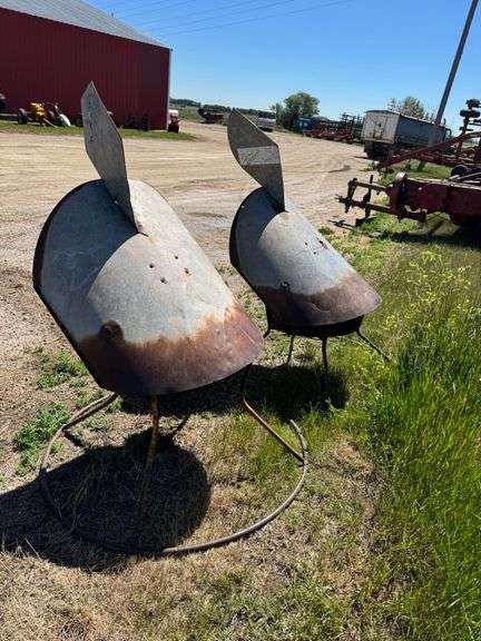 Two Mineral Feeders