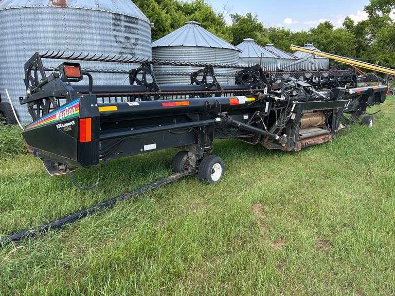 36ft MacDon 974 FlexDraper Header with JD Adapter