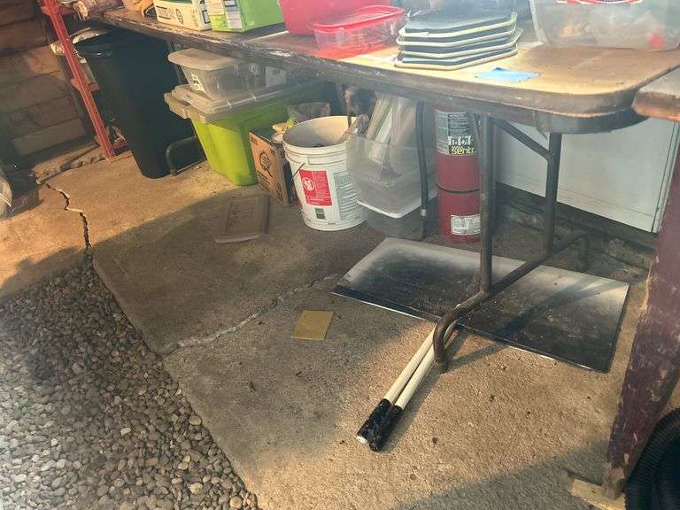 8-Ft Folding Table