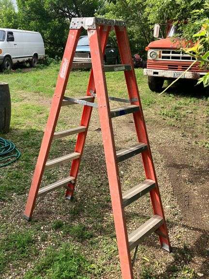 Double-Sided 6-Ft A-Frame Ladder