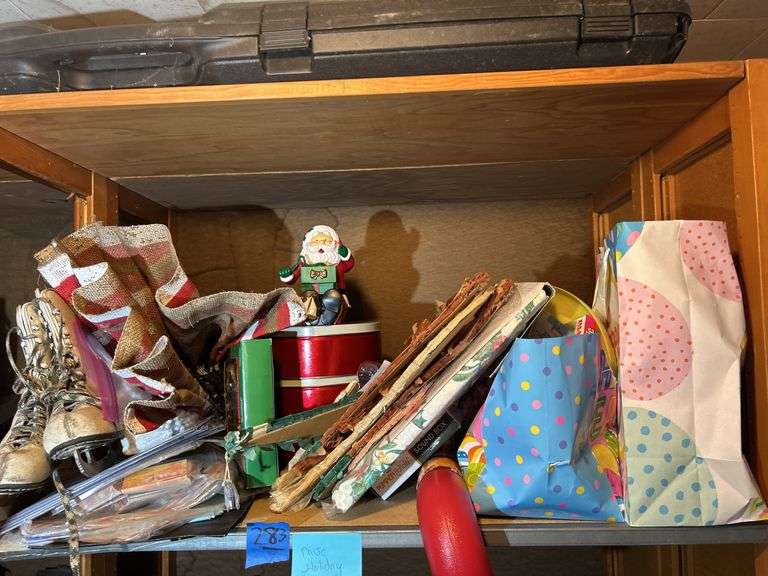 Miscellaneous Holiday & Display Items - Christmas & Easter