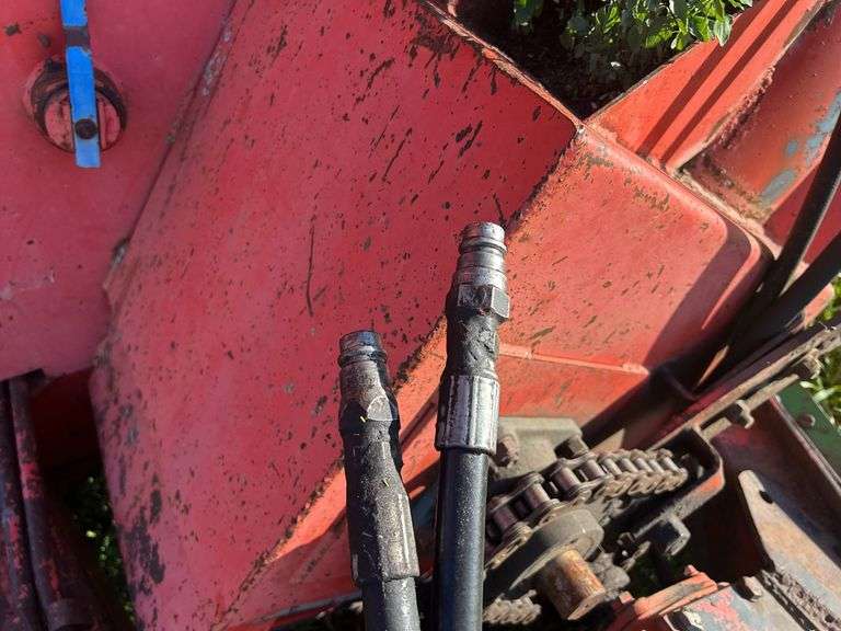 Killbros 1100 Grain Cart