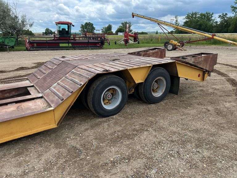 1984 Wisconsin Low Boy Trailer
