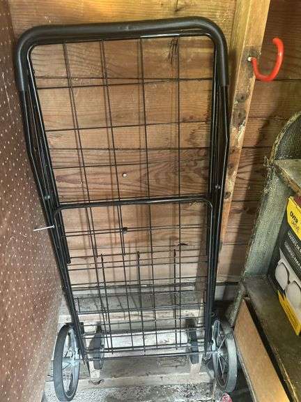 Collapsible Cart, Extention Cords, & Other Cords