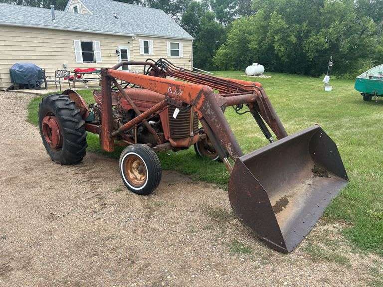 Massey Ferguson 65 Tractor with Dual Loader