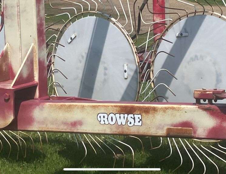 Rowse 12 Wheel Rake