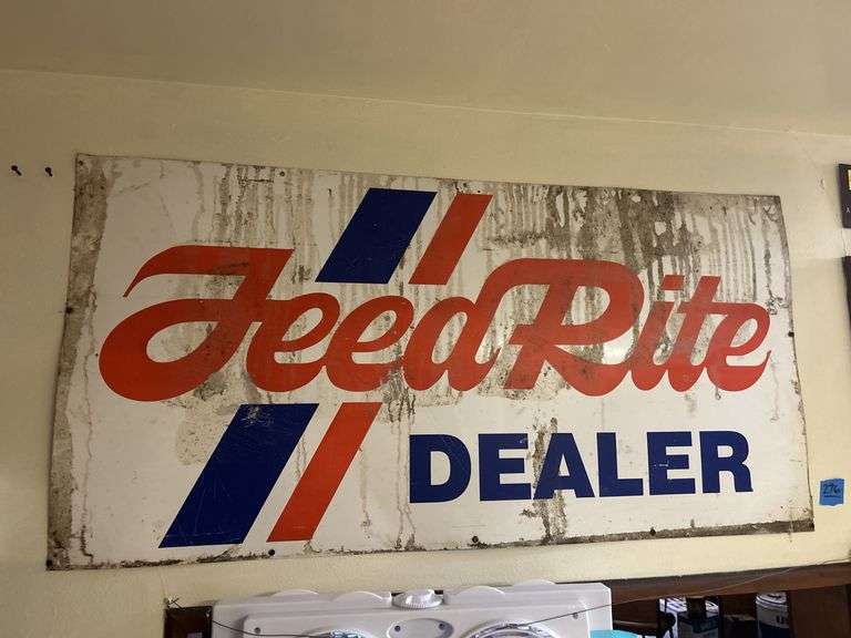 Metal Feed Rite Dealer Sign