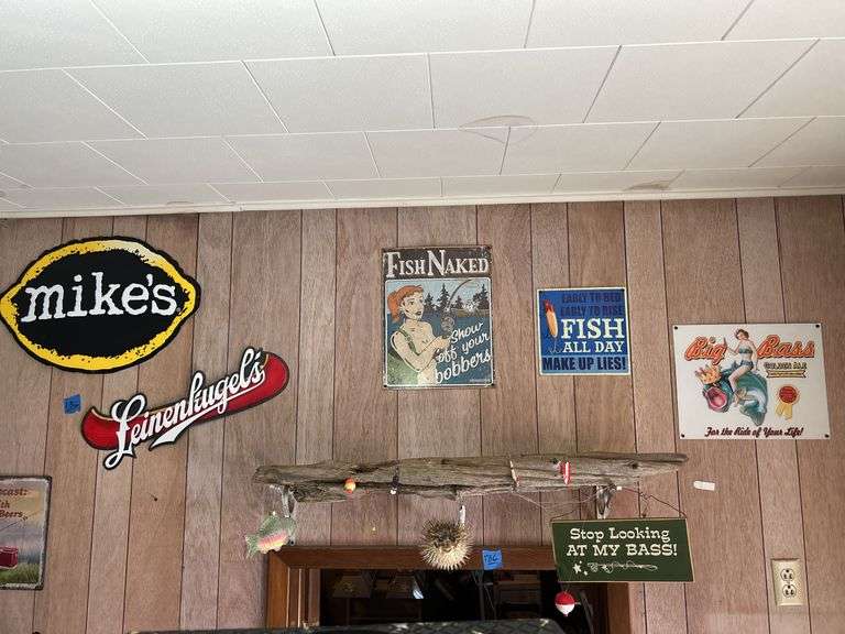 Metal Tin Tacker Signs with Porcupine Puffer Fish